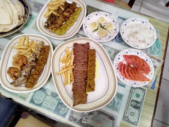 مطعم كباب أستادي الخاص