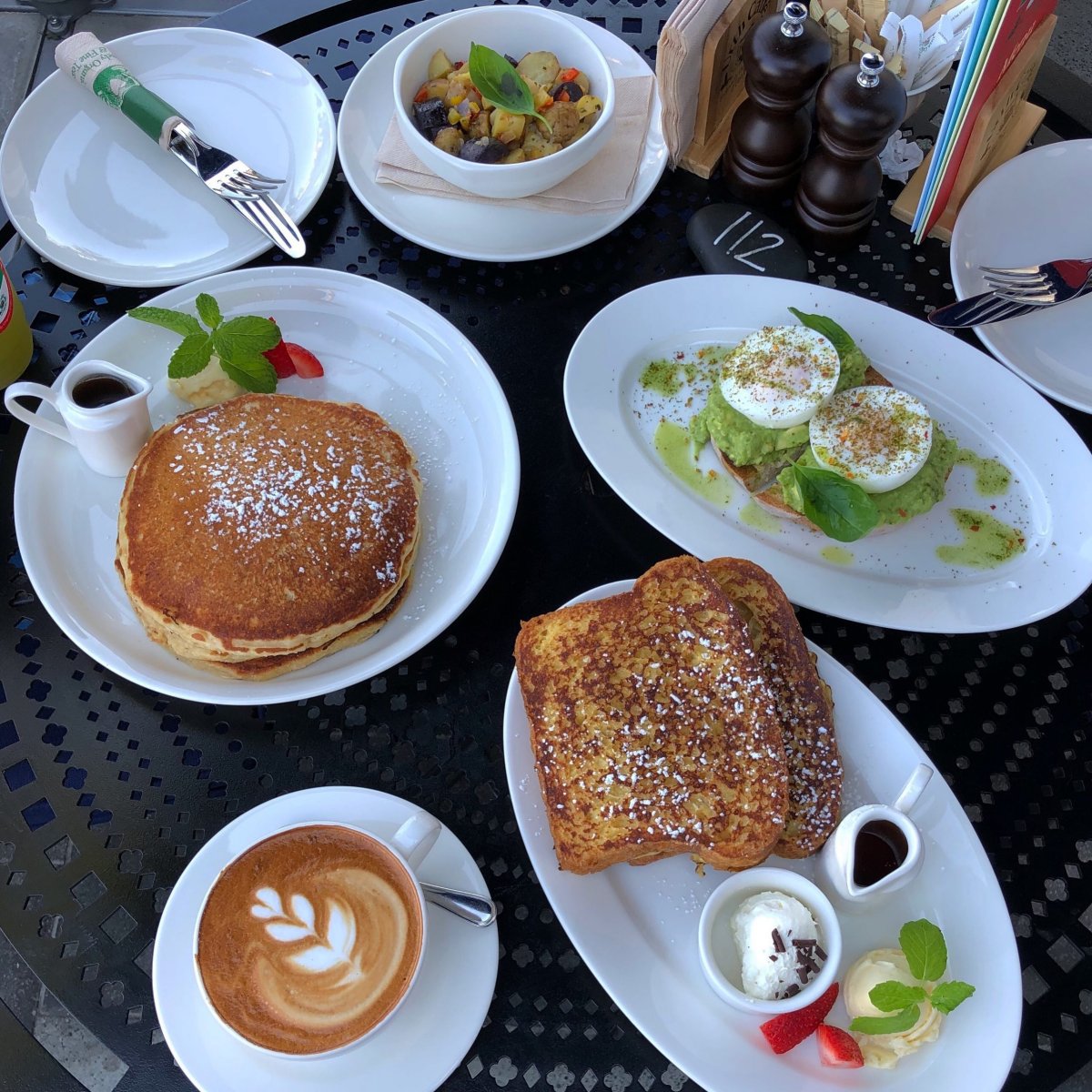 Urth Caffe
