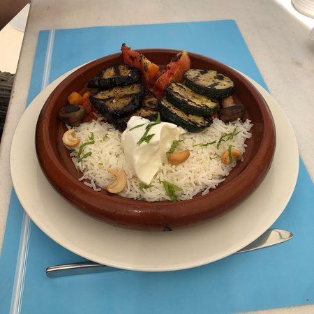 Bait Al Bahar resturant