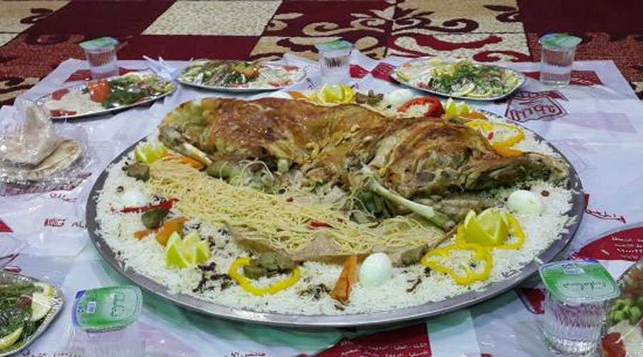 مطعم الناضج دبي