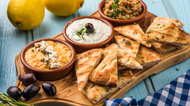 مطعم إيت غريك Eat Greek (الأسعار + المنيو + الموقع )