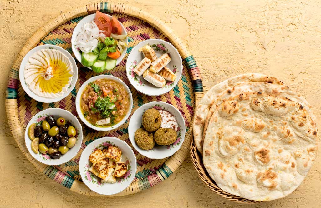 مطاعم عربية في دبي ( الأسعار + المنيو + الموقع )