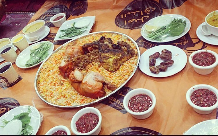 مطاعم يمنية في دبي ( الأسعار + المنيو + الموقع )
