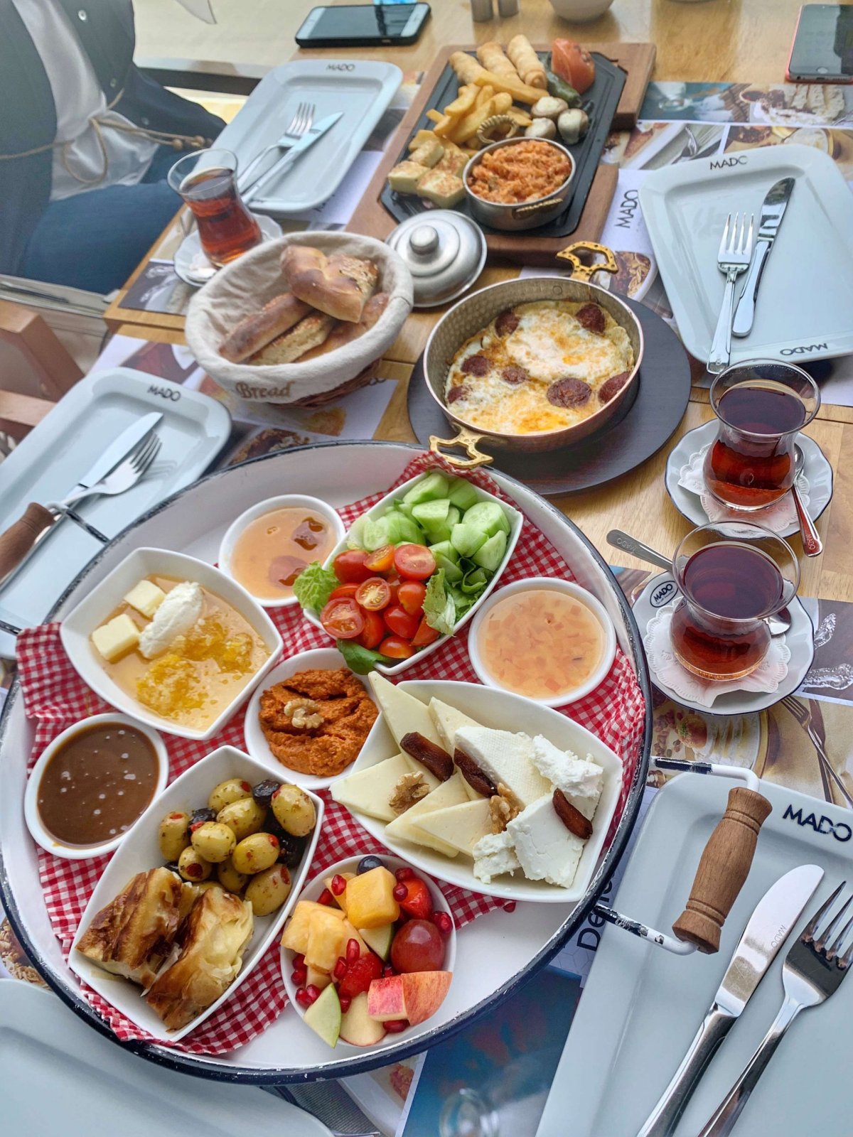 مطاعم ابو ظبي