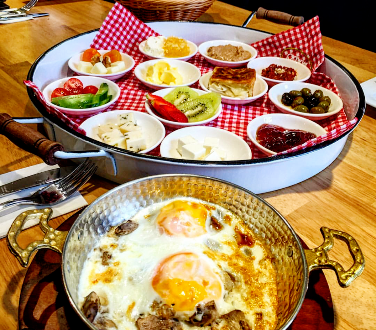 مطاعم ابو ظبي