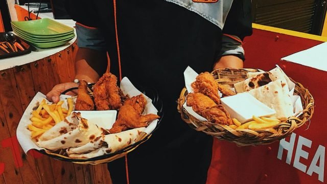 مطعم الصادق دبي (الأسعار + المنيو + الموقع )