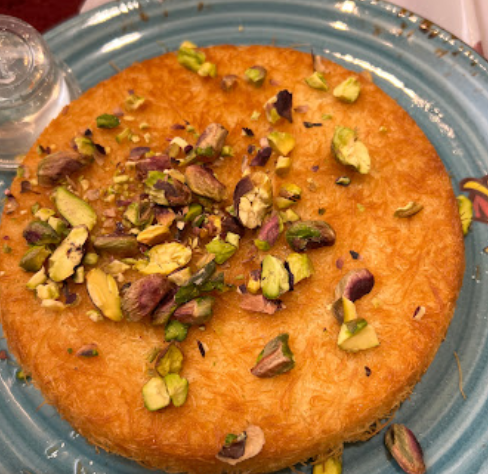 مطعم مدفون السده دبي