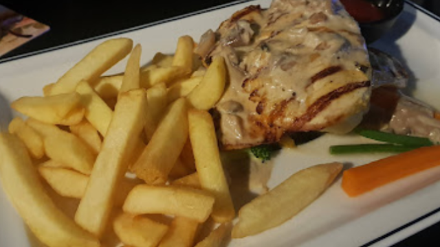 مطعم دوبلنرز دبي (الاسعار + المنيو + الموقع)