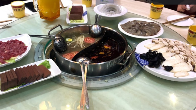 مطعم شونغكينغ لويييشو دبي (الاسعار + المنيو + الموقع)