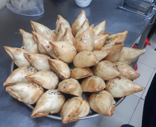 مطعم اضرس دبي