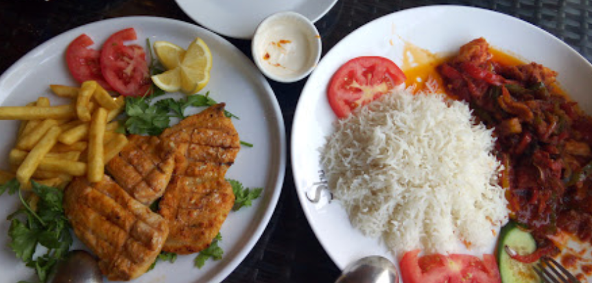 مطعم ومقهي نفرتيتي دبي