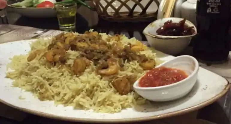 مطاعم أبو ظبي الشعبية
